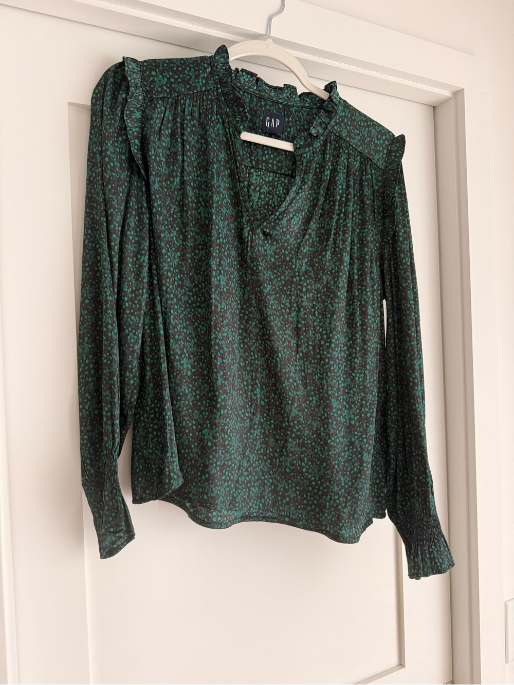 GAP Women's Green Blurred Dot Long-Sleeve Silk Blouse
